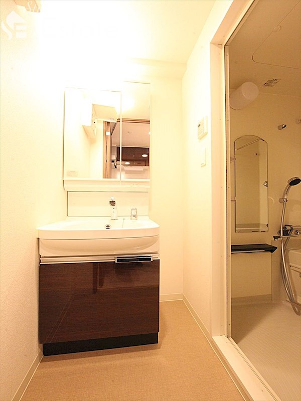 洗面設備　洗面所