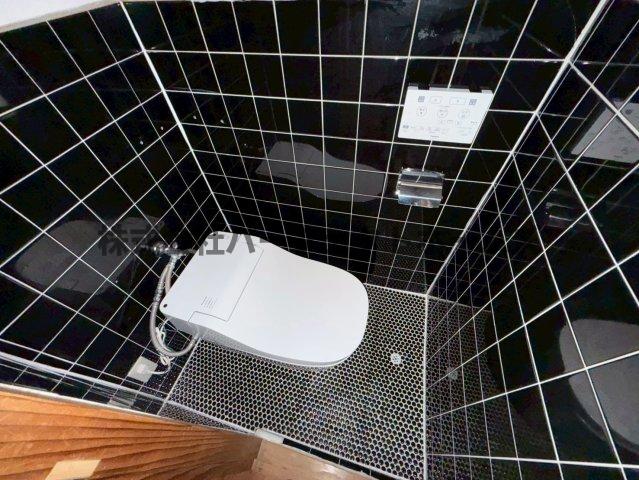 トイレ　清潔感のあるトイレです