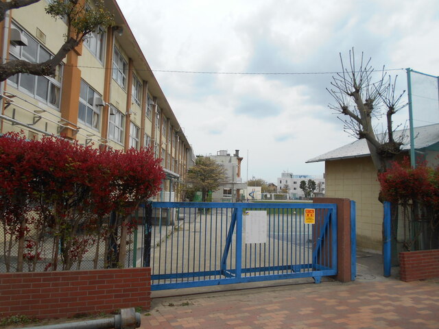 小学校　小金井市立前原小学校（小学校）まで650m