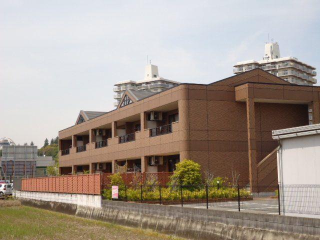 エントランス　外観写真（昼）