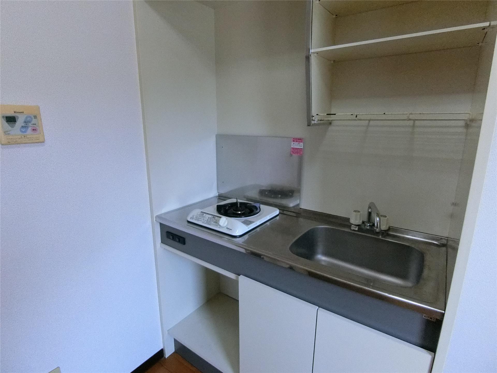 キッチン　1口ガスコンロ付きのキッチンです♪