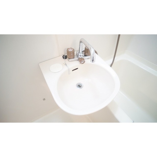 洗面設備　洗面台（同仕様タイプ）