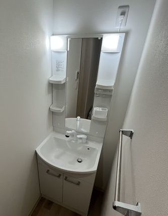 洗面設備　同仕様