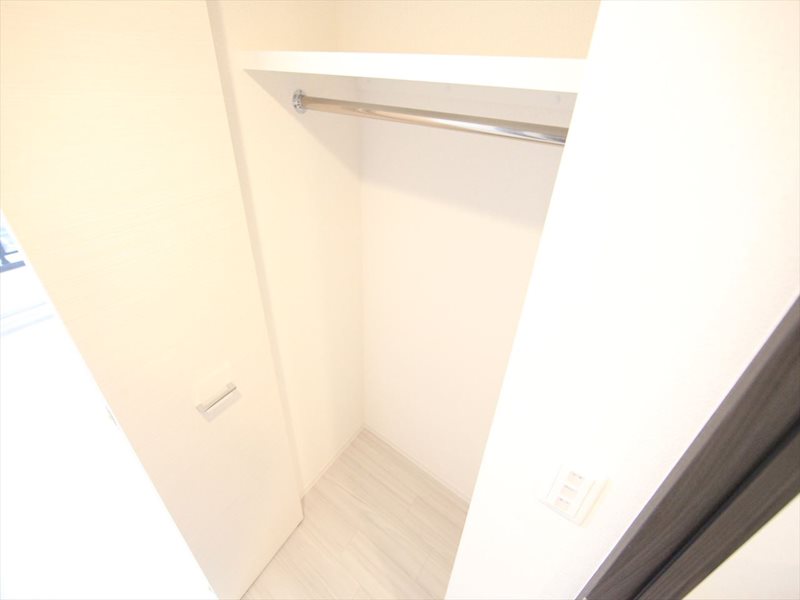 収納　クローゼット（収納充実しています）　同仕様写真