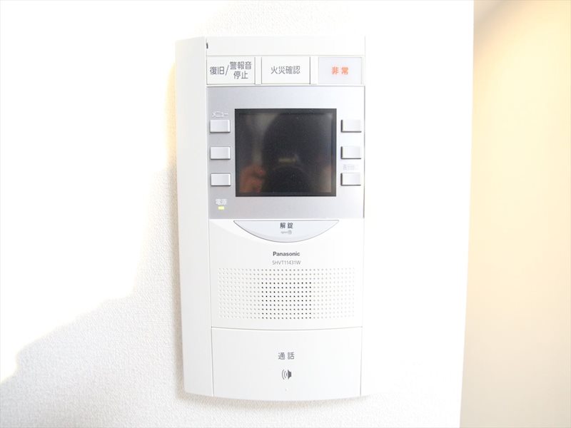 セキュリティ　TVモニター付きインターホン　同仕様写真