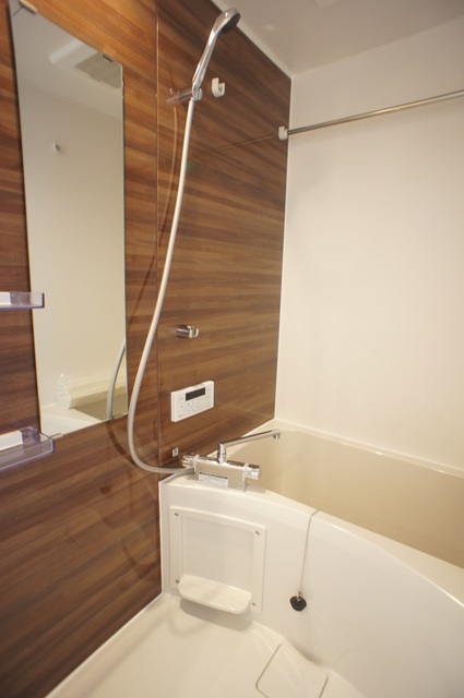 バス・シャワールーム　浴室乾燥機