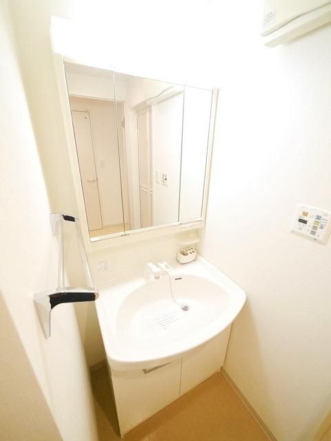 洗面設備　★独立洗面台！★