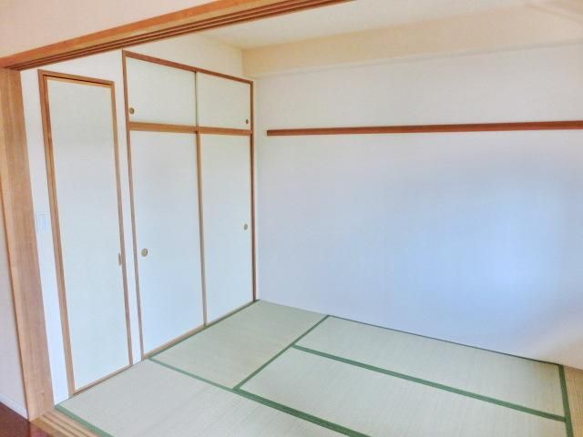 その他部屋・スペース　★押入れ収納たっぷり和室★