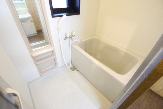 バス・シャワールーム　※別号室のお写真です