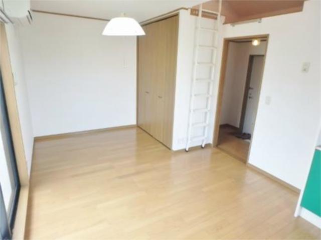 居室・リビング　洋室