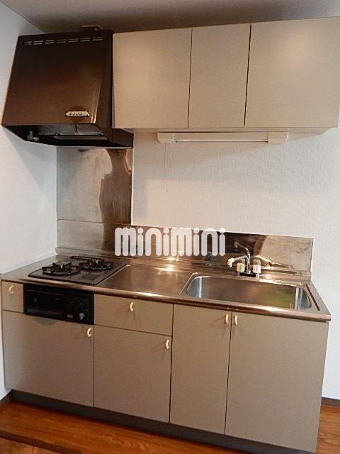 キッチン　使い勝手の良いシステムキッチンです