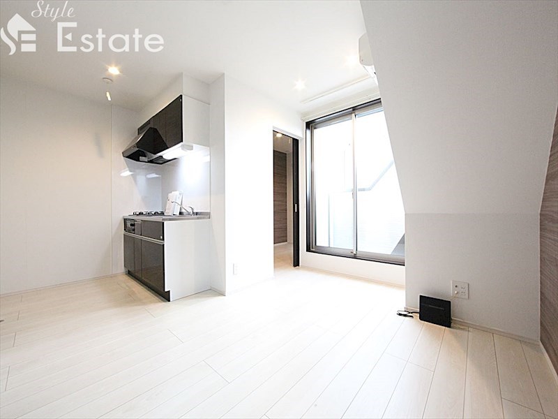 居室・リビング　内装