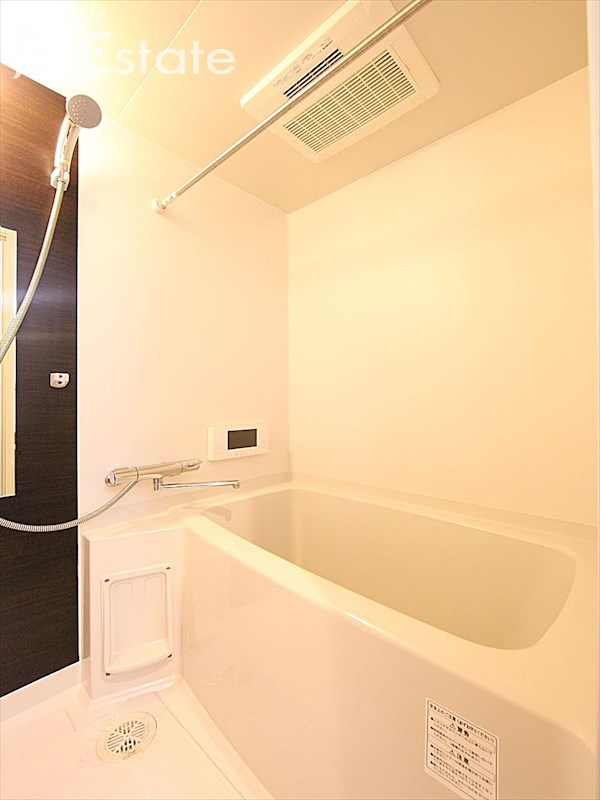 バス・シャワールーム　バスルーム