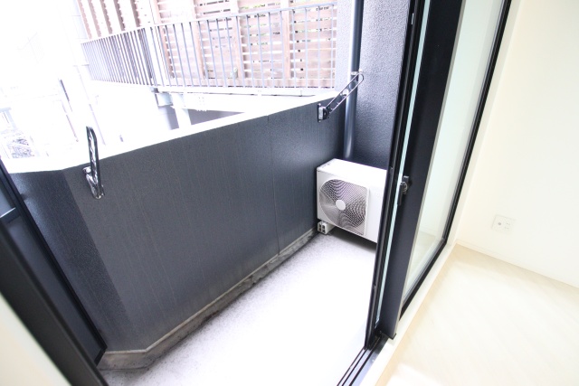 バルコニー　※別室の参考写真の為、現況優先です。