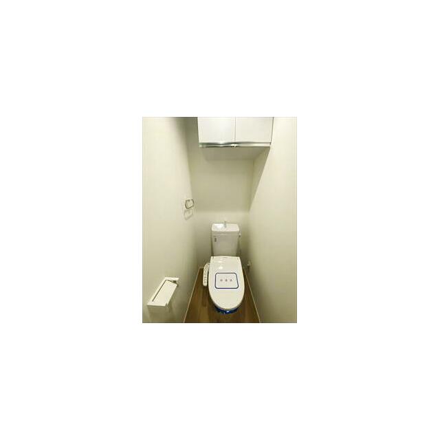 トイレ　※同仕様写真含む