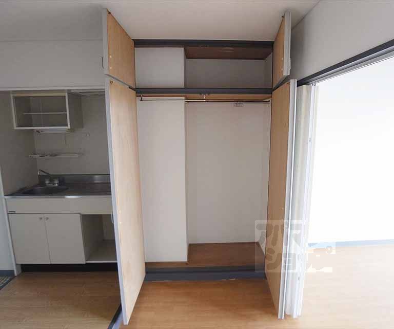 収納　収納部分