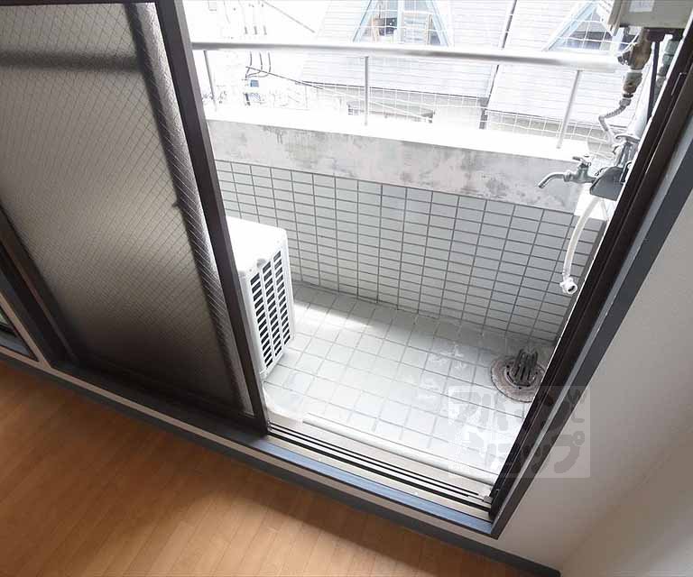 バルコニー　ベランダ