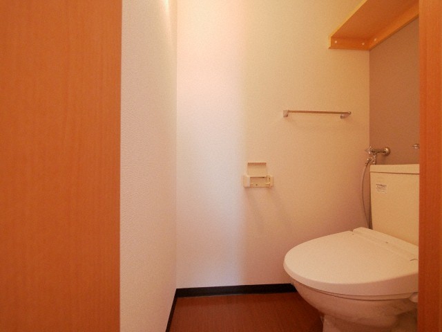 トイレ　☆温水洗浄便座☆