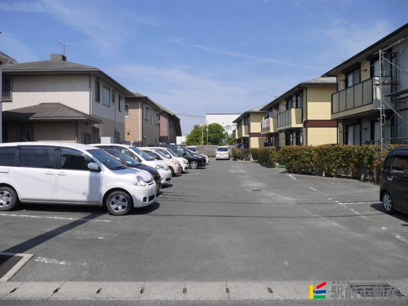 駐車場　駐車場☆