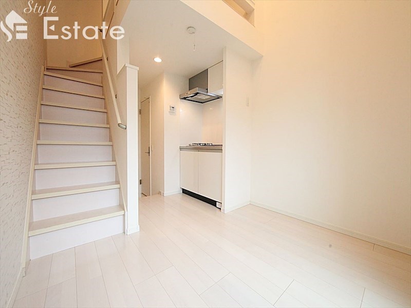 居室・リビング　内装