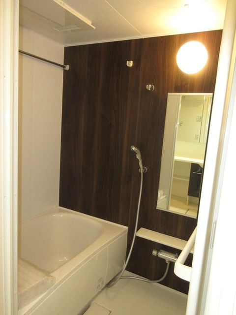 バス・シャワールーム　浴室