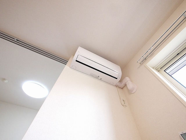 駐車場　駐車場があるので、車を買う予定の方も安心です