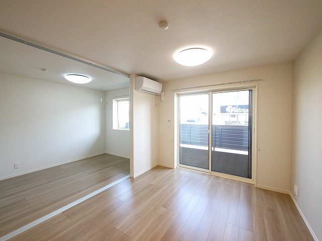 居室・リビング　ゆったりとしたリビングです