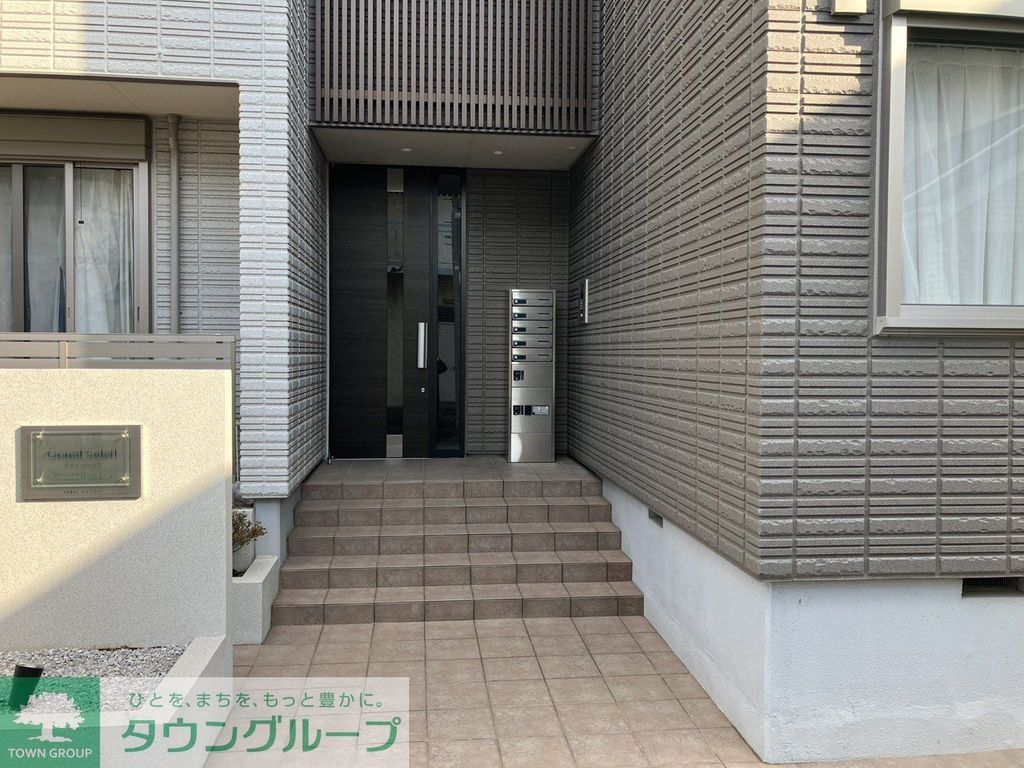 セキュリティ　エントランス