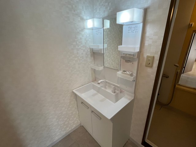 洗面設備　独立洗面化粧台付きでおすすめです！