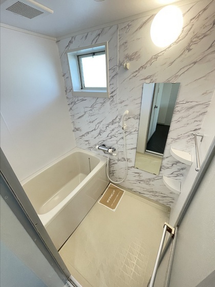 バス・シャワールーム　※他号室の写真です。