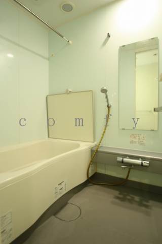 バス・シャワールーム　浴室乾燥・追い焚き付き