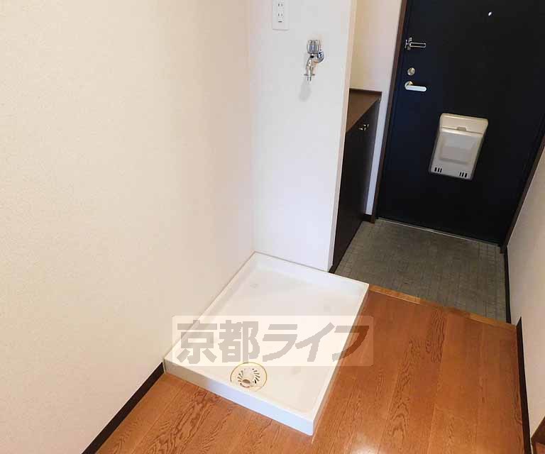 その他部屋・スペース　洗濯機置きです