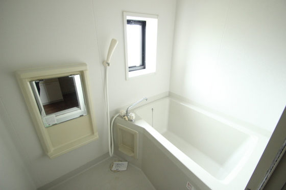 バス・シャワールーム　※別号室の写真です