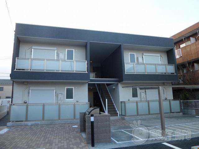 建物外観　リブリレーヴ