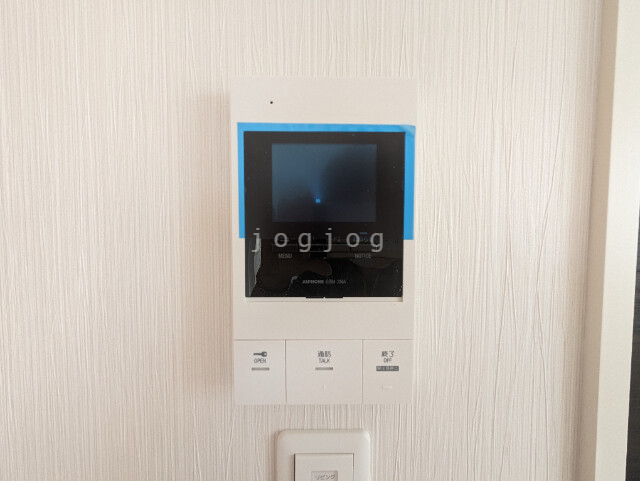 セキュリティ　モニター付きインターホン