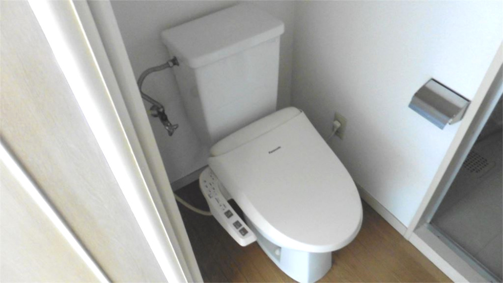 トイレ　落ち着いたトイレです