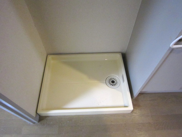 洗面設備　脱衣スペースもあります