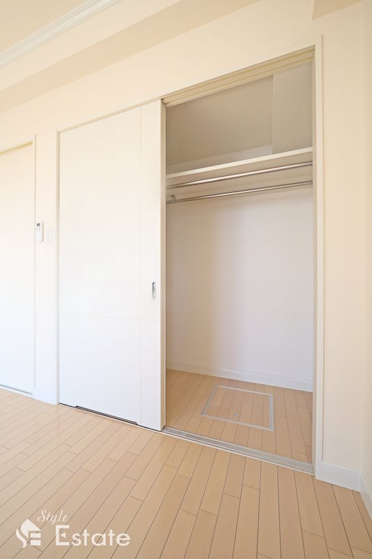 収納　ウォークインクローゼット付