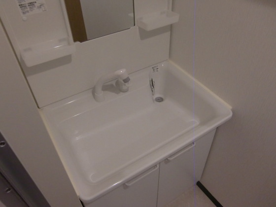 洗面設備　※別部屋の写真です