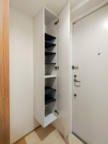 玄関　シンプルで使いやすい玄関です