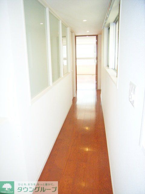 玄関　※別号室参考写真です※