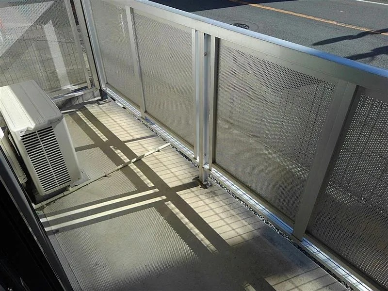 バルコニー　図面と現状に相違がある場合には現状を優先