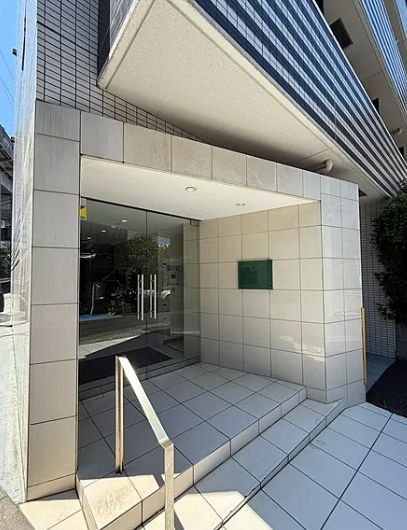 エントランス　エントランス