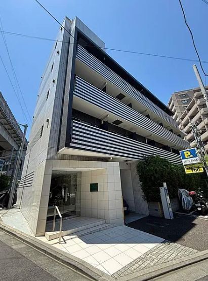 建物外観　エントランス