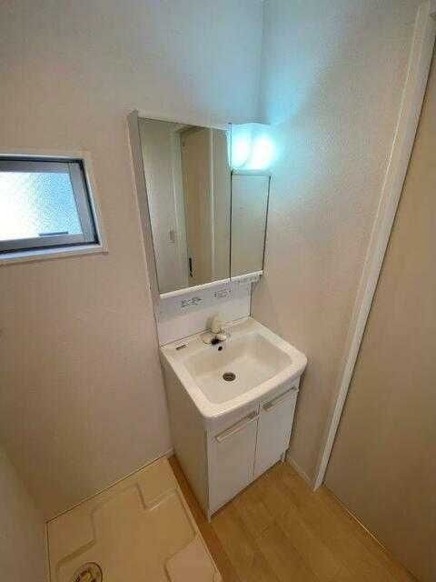 洗面設備　Glanz王子WEST　北区滝野川2