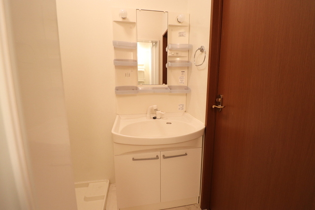 洗面設備　洗髪洗面化粧台