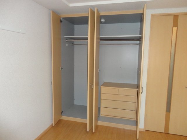 収納　クローゼットございます♪