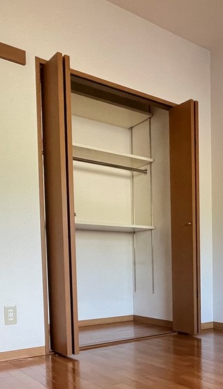 収納　※別号室の写真です。