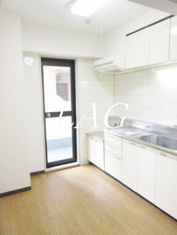 キッチン　キッチンです。