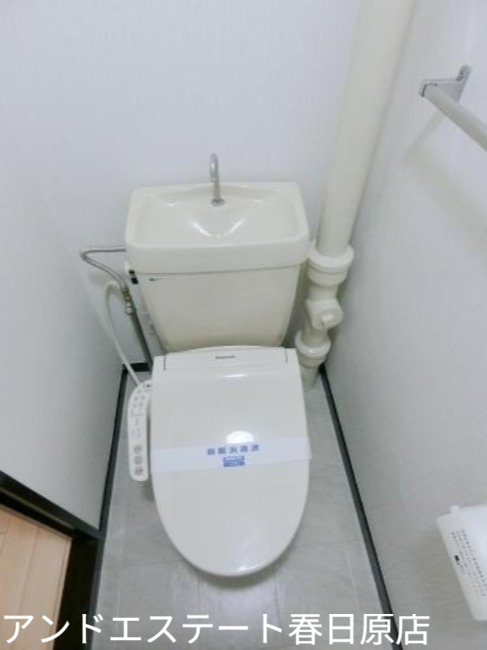 トイレ　ウォシュレット設置済み